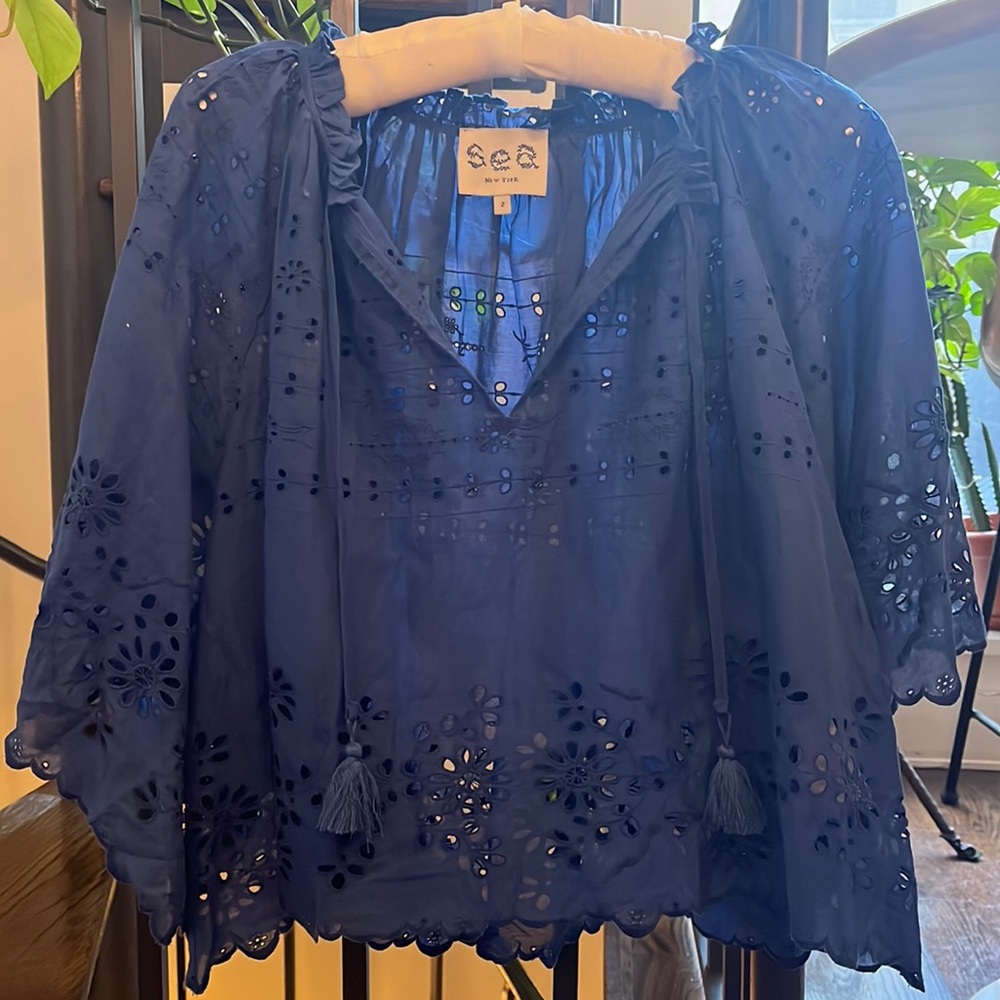 Sea eyelet blue cropped top size 2